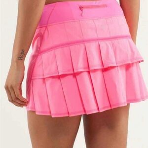 Lululemon Pace Setter skirt in Pinkalicious size 10